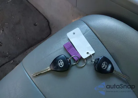 2011 Toyota Camry Le z USA, uszkodzony, nr VIN 4T1BF3EK4BU144242